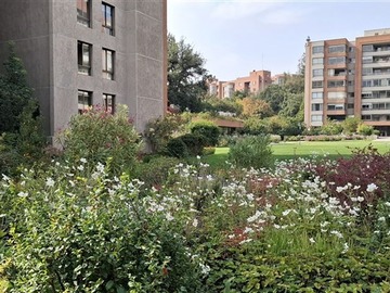 Departamento en venta en Avenida Raúl Labbé - El Radal - La Dehesa, Lo Barnechea - 3 dormitorios, 2 baños