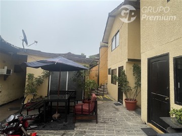 Casa en venta en Toro Herrera, Caleta Abarca, Viña del Mar - 17 dormitorios, 17 baños