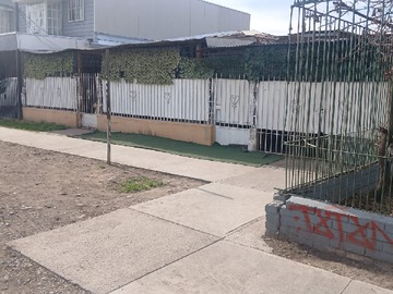 Casa en venta en Primera Transversal 2895, Maipú, Región Metropolitana de Santiago 9250000, Chile, Maipú - 3 dormitorios, 1 baño