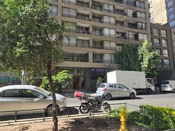 Departamento en venta en Coquimbo/Vicuña Mackenna, Santiago - 2 dormitorios, 1 baño