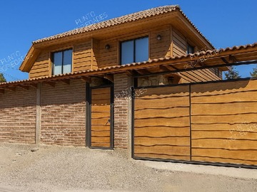 Casa en venta en Talagante, Talagante - 5 dormitorios, 6 baños