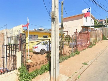 Casa en venta en En Venta Propiedad de 478 m2 con Casa 1 Piso y Departamento Interior. Cerro Las Cañas, Valparaíso - 5 dormitorios, 2 baños