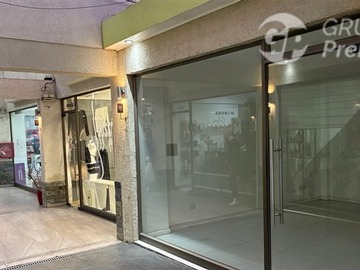 Local Comercial en arriendo mensual en 6 oriente, Talca - 1 baño