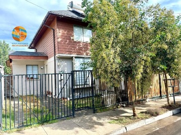 Casa en arriendo mensual en Casa de 2 pisos, 2d+1b, Los Andes - 2 dormitorios, 1 baño