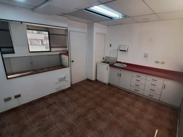 Oficina en venta en Viña del Mar, Viña del Mar - 1 dormitorio, 1 baño