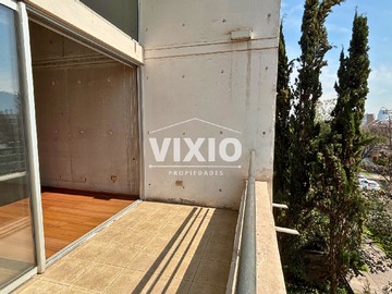 Loft en venta en Venta Loft Providencia con Estacionamiento Inés de Suárez - 1 dormitorio, 1 baño