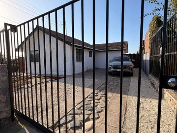 Casa en venta en Casa de Albañilería, Quincho y Gran Patio (169842), Coquimbo - 4 dormitorios, 3 baños