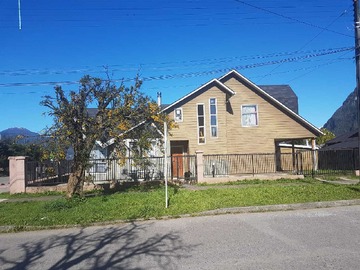 Casa en venta en Sector central (63232), Aysén - 4 dormitorios, 2 baños