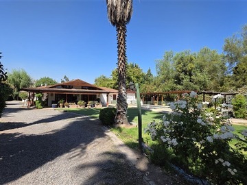 Venta / Casa / Colina