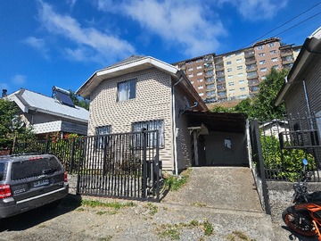 Casa en arriendo mensual en Las Tórtolas 1155, Villarrica - 3 dormitorios, 1 baño