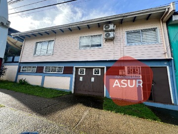 Casa en venta en Cómoda y Luminosa para Oficinas O Instituciones, Central - 5 dormitorios, 2 baños