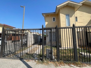 Casa en venta en Valle grande, Lampa - 3 dormitorios, 2 baños