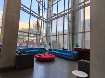 Departamento en venta en Compañia/Teatinos, Santiago - 2 dormitorios, 2 baños