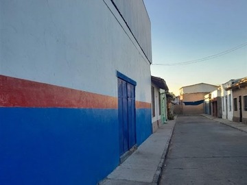 Casa en venta en Antofagasta con exposición, Santiago - 3 dormitorios, 1 baño