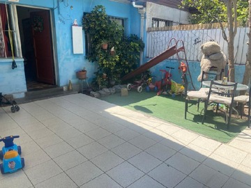 Casa en venta en Iquique / general freire, La Cisterna - 3 dormitorios, 1 baño