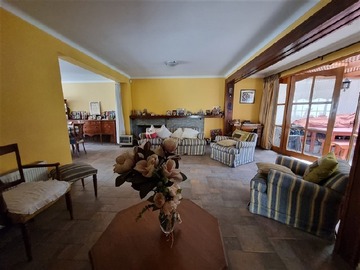 Casa en venta en Principe, La Reina - 4 dormitorios, 4 baños