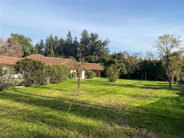 Casa en arriendo mensual en 190 m2 construidos en 3200 de terreno, 3D 3B estar, Talagante - 3 dormitorios, 2 baños