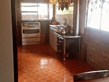 Casa en venta en isla el manzano S/N kilómetro 6, Linares - 4 dormitorios, 2 baños