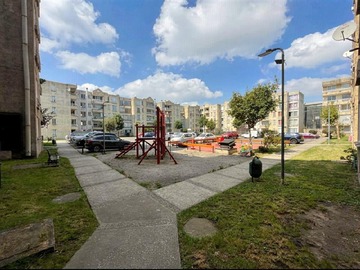 Departamento en venta en Condominio Los Pioneros, San Pedro de la Paz - 2 dormitorios, 1 baño
