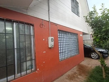 Casa en venta en Leonor de Zúñiga 5103, Chillán - 3 dormitorios, 2 baños