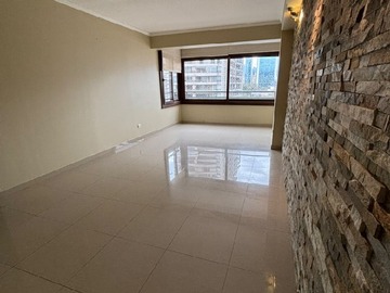 Departamento en arriendo mensual en Al lado del omnium, Las Condes - 3 dormitorios, 2 baños