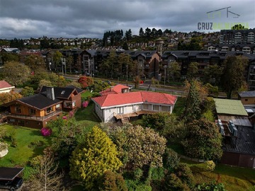 Local Comercial en venta en Calle Klenner, Puerto Varas - 6 dormitorios, 3 baños