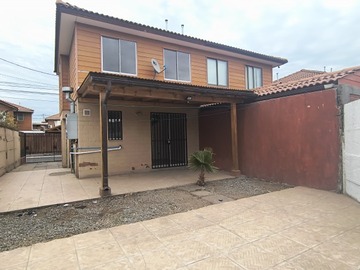 Casa en arriendo mensual en cerro cipres 1958, Puente Alto - 3 dormitorios, 3 baños