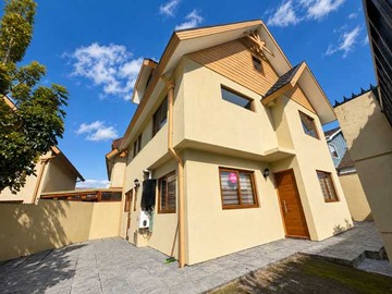 Casa en venta en Casa en perfecto estado, Lomas de San Sebastián (176986), Concepción - 4 dormitorios, 4 baños