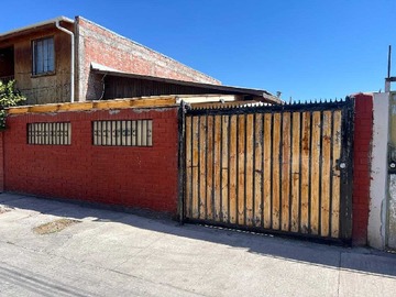 Casa en venta en Villa La Foresta, de 1 piso en pasaje cerrado (155610), Puente Alto - 2 dormitorios, 1 baño