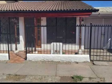Casa en arriendo mensual en Ideal para familias (180885), Maipú - 3 dormitorios, 2 baños