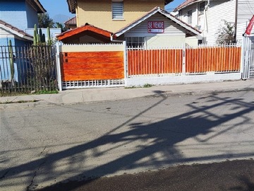 Casa en venta en Eyzaguirre con camino internacional, lomas de eyzaguirre, puente alto, Puente Alto - 3 dormitorios, 2 baños
