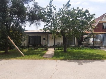 Casa en venta en jardin dos, Maipú - 4 dormitorios, 2 baños