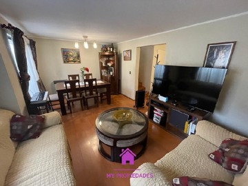 Casa en arriendo mensual en Bosques nativos, Peñalolén - 4 dormitorios, 3 baños
