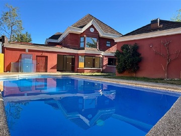 Casa en venta en Barrio Inglés, Temuco, Temuco - 5 dormitorios, 4 baños