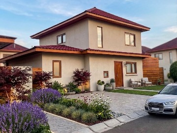 Casa en venta en Gálvez 1569, Isla de Maipo, Región Metropolitana de Santiago 9790000, Chile, Isla de Maipo - 4 dormitorios, 3 baños