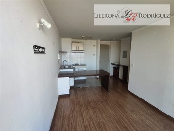 Departamento en arriendo mensual en Departamento en Viña del Mar Alto (2 estacionamientos), Viña del Mar - 2 dormitorios, 1 baño