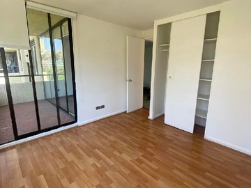 Departamento en arriendo mensual en Avenida José Manuel Balmaceda 833, Viña del Mar, Valparaíso 2520000, Chile, Viña del Mar - 3 dormitorios, 2 baños