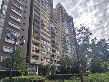 Departamento en venta en Venta depto Metro Santa Lucia 3d/2b/Bod/Est (168834), Santiago - 3 dormitorios, 2 baños
