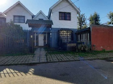 Casa en venta en amplia propiedad en la florida (123807), La Florida - 4 dormitorios, 4 baños