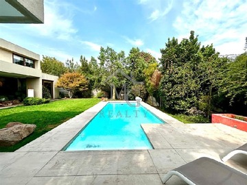 Casa en venta en Piedra Roja, Colina - 4 dormitorios, 4 baños
