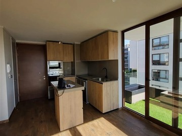 Departamento en venta en Metro Hernando de Magallanes, Las Condes - 2 dormitorios, 2 baños