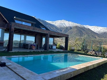 Casa en venta en Oportunidad Única en Zona Residencial (132375), Peñalolén - 6 dormitorios, 6 baños