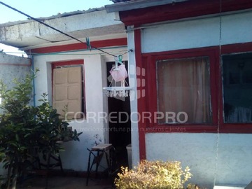 Terreno en venta en Terreno de 485 m2 con 2 casas. Casa principal con 3d+1b, San Bernardo
