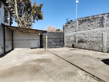 Bodega en arriendo mensual en Arriendo Bodega Comercial Calle Janequeo Cerro Navia