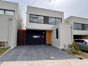 Casa en venta en almirante gerken 2887, Quilpué - 3 dormitorios, 3 baños