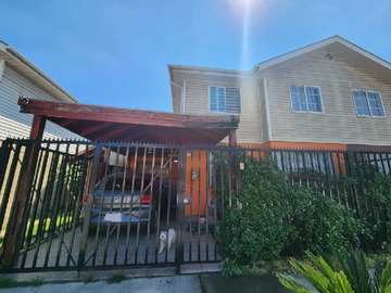 Casa en venta en Ciudad del sol, Puente Alto - 4 dormitorios, 2 baños