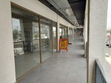Local Comercial en arriendo mensual en Amplio Espacio para Tu Negocio en Crecimiento (177087), La Florida - 1 baño