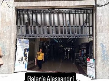 Oficina en arriendo mensual en Huerfanos, Santiago - 1 baño