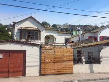 Casa en venta en Vivienda Luminosa y Bien Conectada (178479), Coquimbo - 4 dormitorios, 2 baños