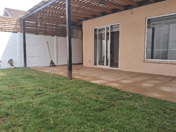 Casa en venta en Estancia Liray, Colina - 3 dormitorios, 3 baños